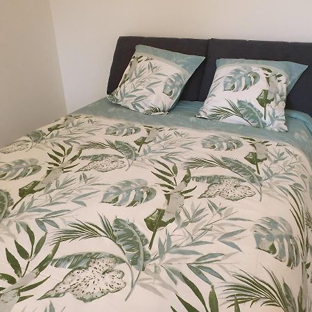 Chez Marie Poppins Apartment Rozérieulles Екстериор снимка